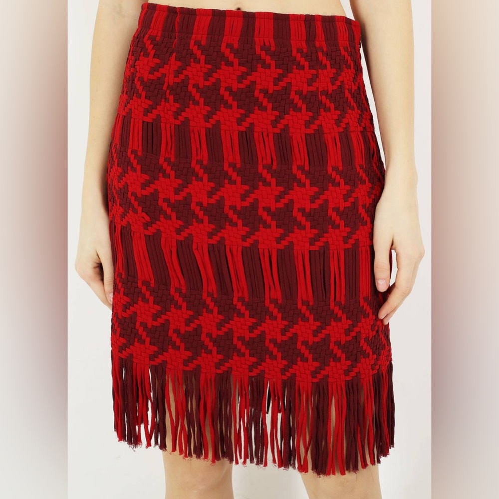Club Monaco Elegant Red and Burgundy Woven Skirt